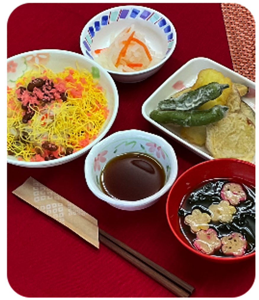 3月　ひなまつり  ちらし寿司